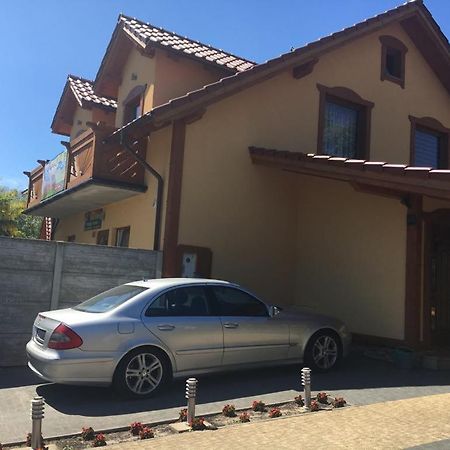 טרצ'סאץ' Pokoje Vip מראה חיצוני תמונה